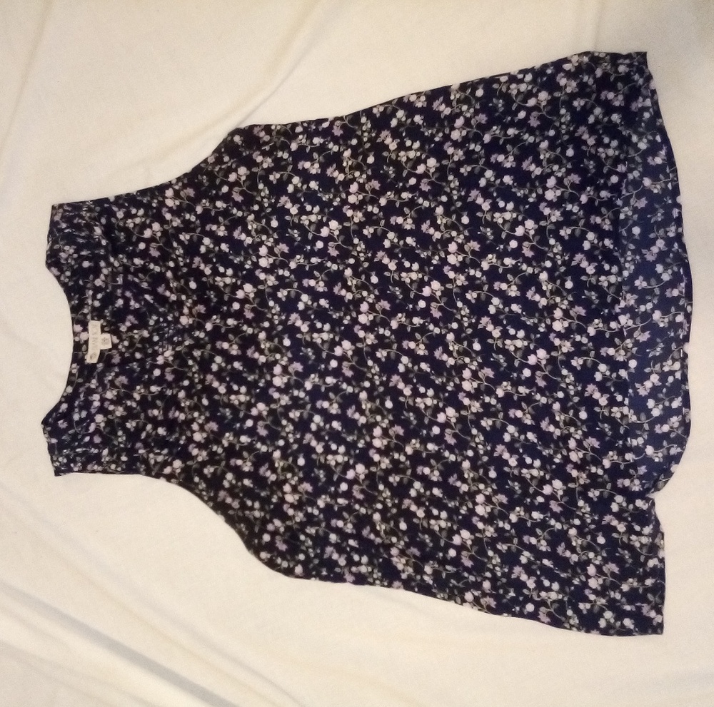 Ellane Rose sleeveless blouse